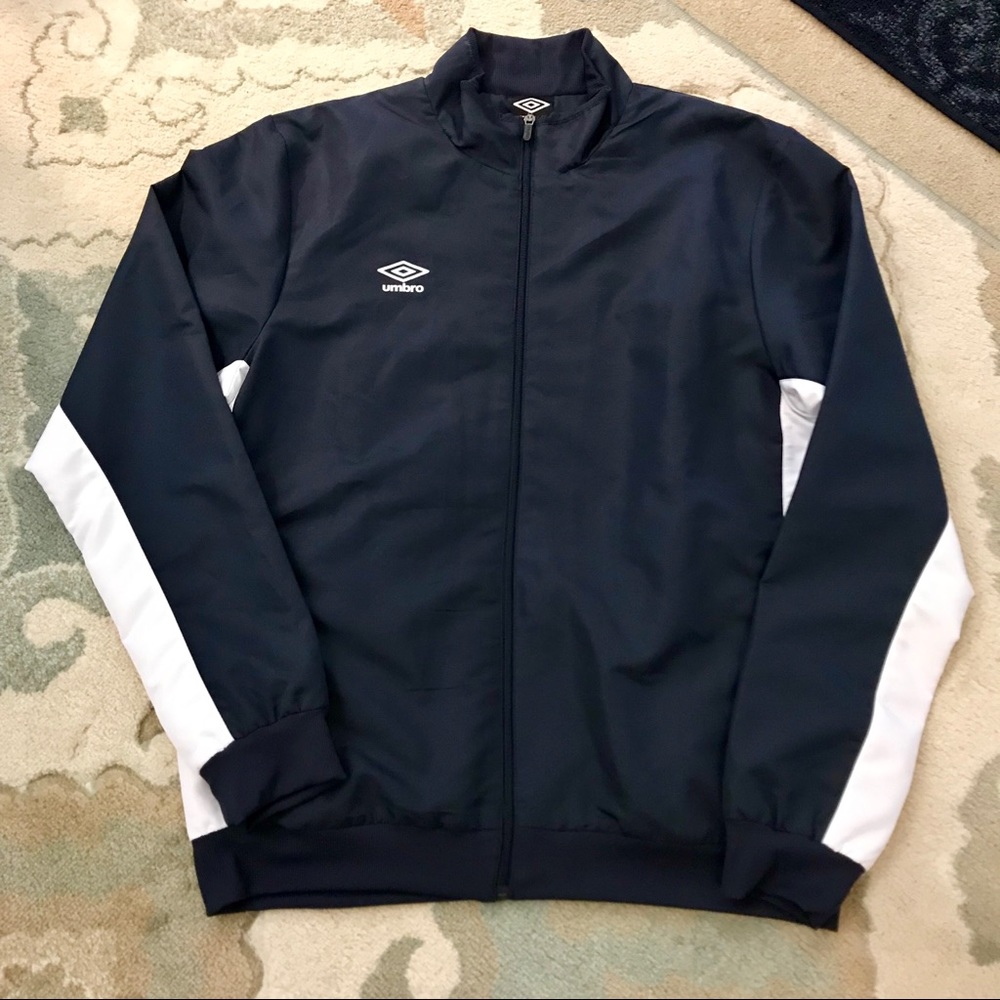✨EUC Umbro Windbreaker Jacket
